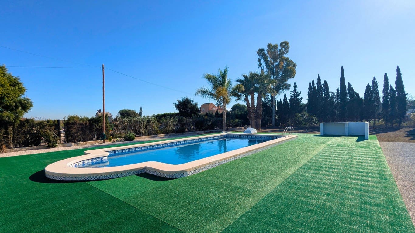 4 slaapkamer Villa te koop in Dolores met zwembad garage - € 560.000 (Ref: 9405835)