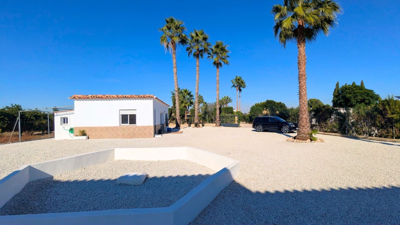 4 slaapkamer Villa te koop in Dolores met zwembad garage - € 560.000 (Ref: 9405835)