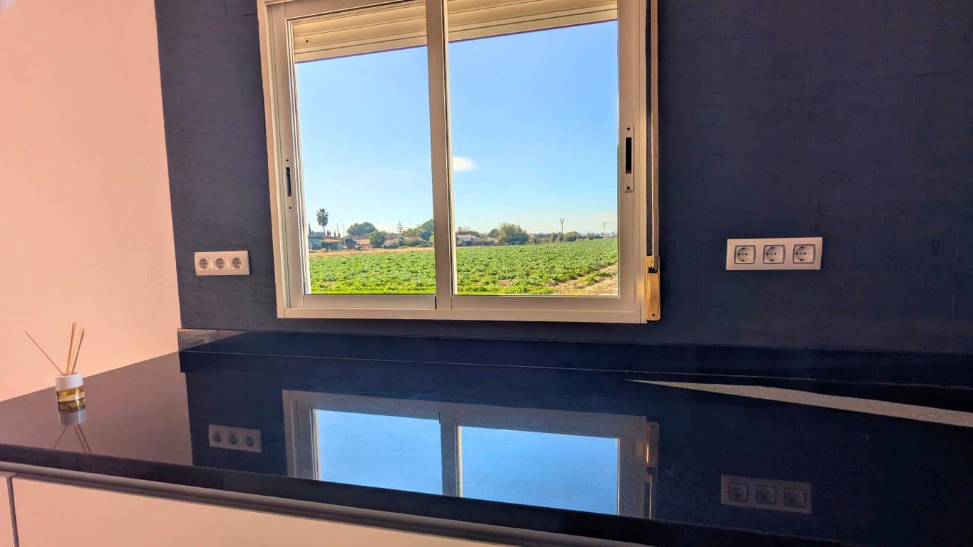 4 slaapkamer Villa te koop in Dolores met zwembad garage - € 560.000 (Ref: 9405835)