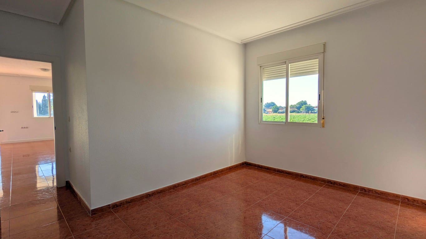 4 slaapkamer Villa te koop in Dolores met zwembad garage - € 560.000 (Ref: 9405835)