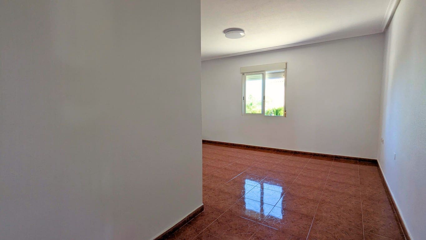 4 slaapkamer Villa te koop in Dolores met zwembad garage - € 560.000 (Ref: 9405835)