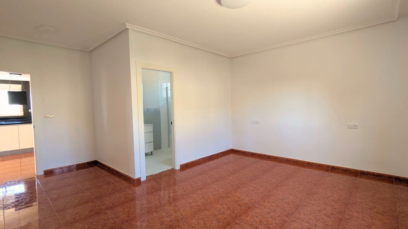 4 slaapkamer Villa te koop in Dolores met zwembad garage - € 560.000 (Ref: 9405835)