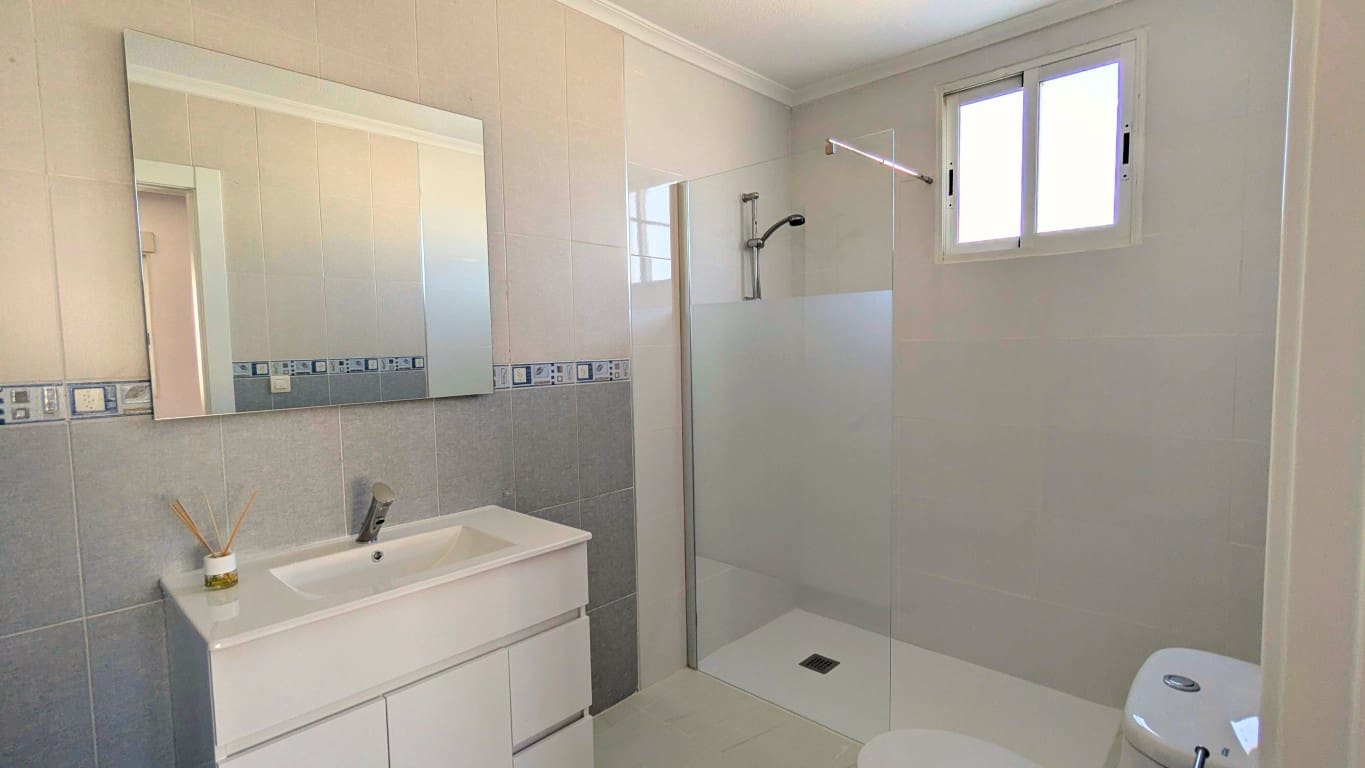 4 slaapkamer Villa te koop in Dolores met zwembad garage - € 560.000 (Ref: 9405835)