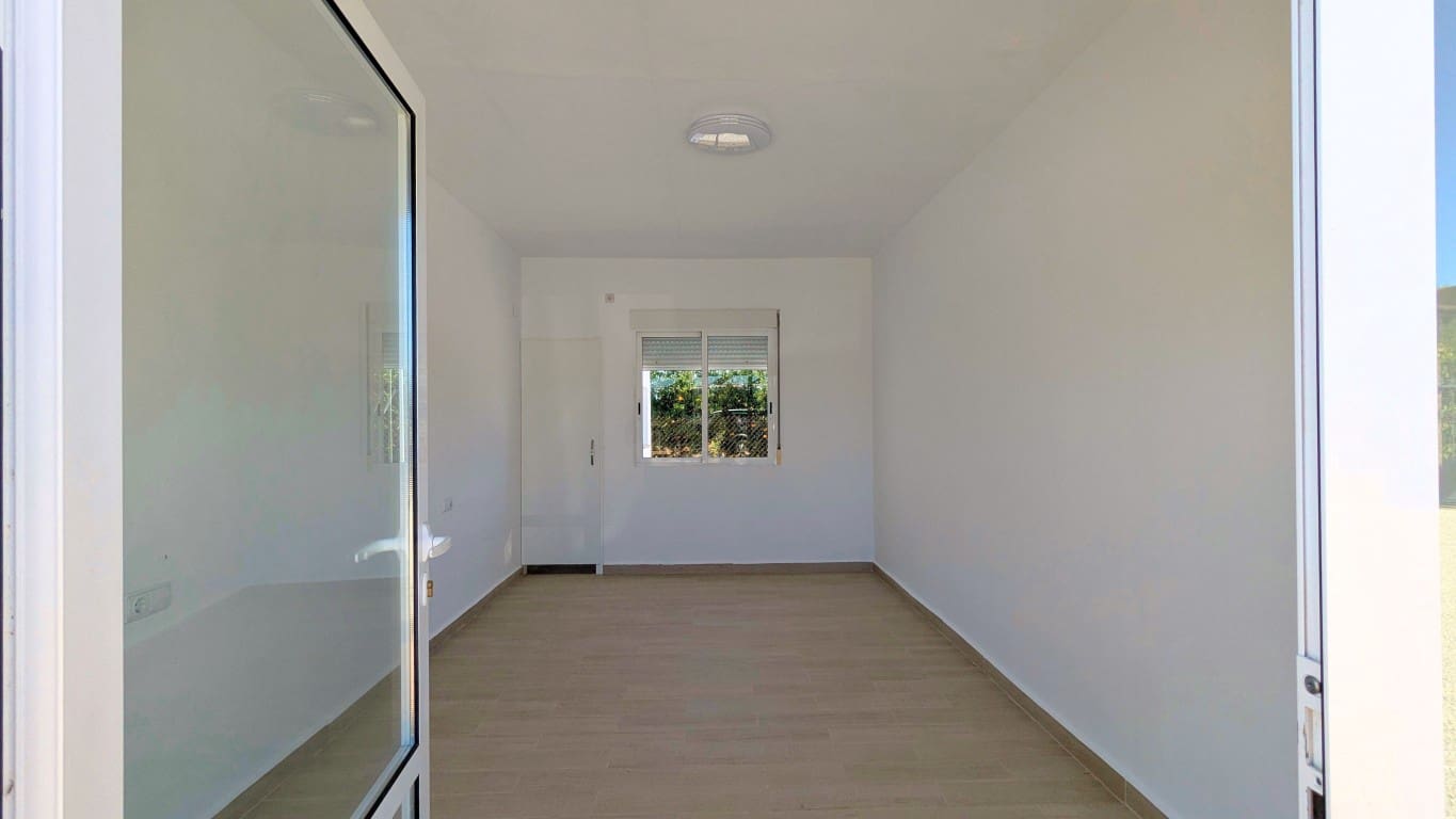 4 slaapkamer Villa te koop in Dolores met zwembad garage - € 560.000 (Ref: 9405835)