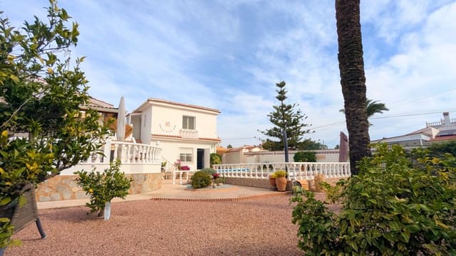 4 soverom Villa til salgs i Ciudad Quesada, Rojales med svømmebasseng garasje - € 490 000 (Ref: 9405836)