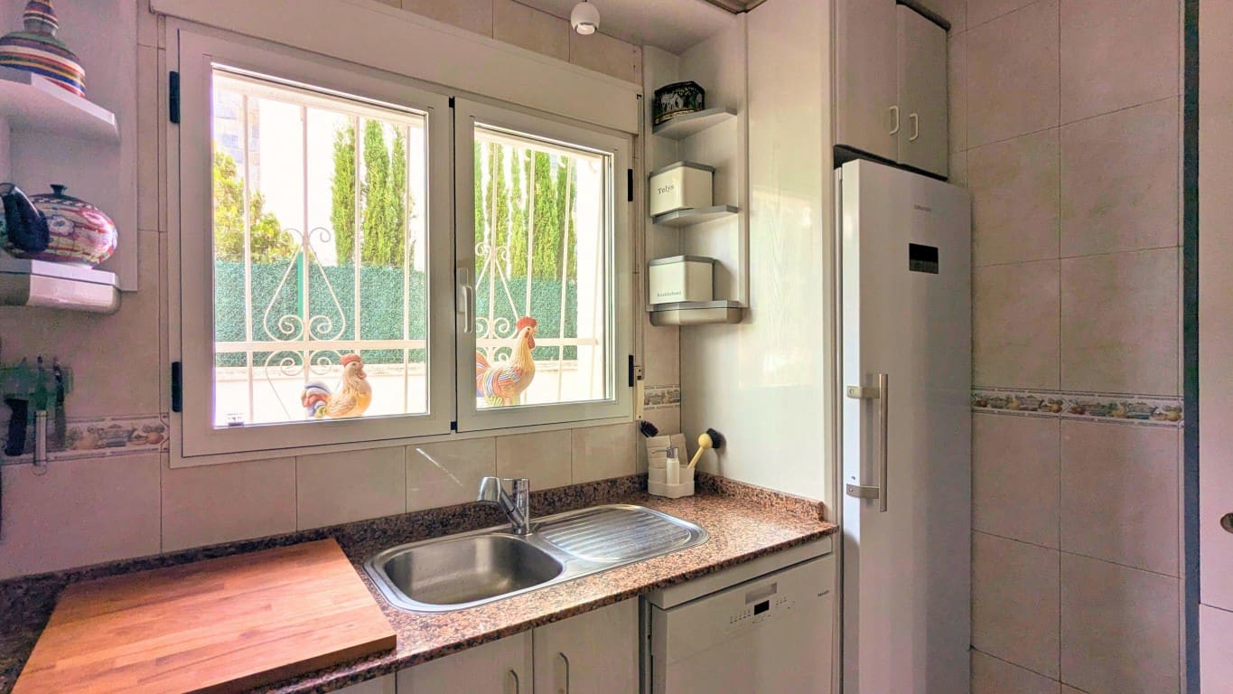 4 bedroom Villa for sale in Ciudad Quesada with pool garage - € 490,000 (Ref: 9405836)