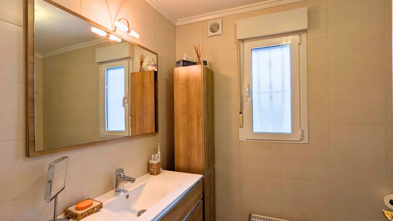 4 bedroom Villa for sale in Ciudad Quesada with pool garage - € 490,000 (Ref: 9405836)