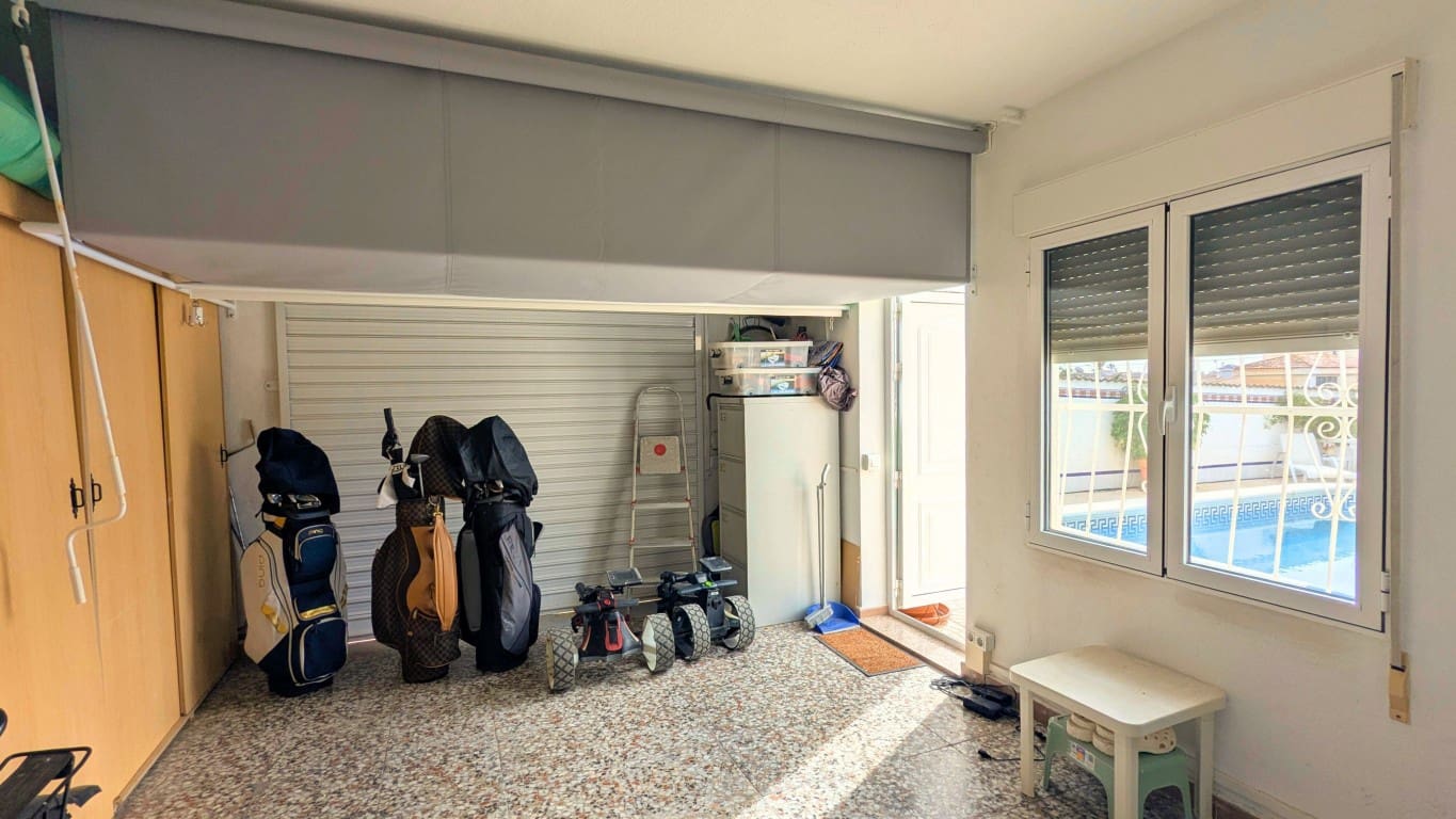 4 bedroom Villa for sale in Ciudad Quesada with pool garage - € 490,000 (Ref: 9405836)