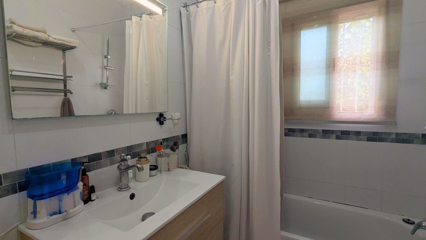 3 sovrum Villa till salu i Catral med pool - 295 000 € (Ref: 9405837)