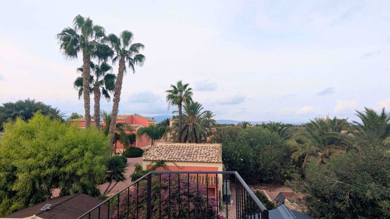 3 sovrum Villa till salu i Catral med pool - 295 000 € (Ref: 9405837)