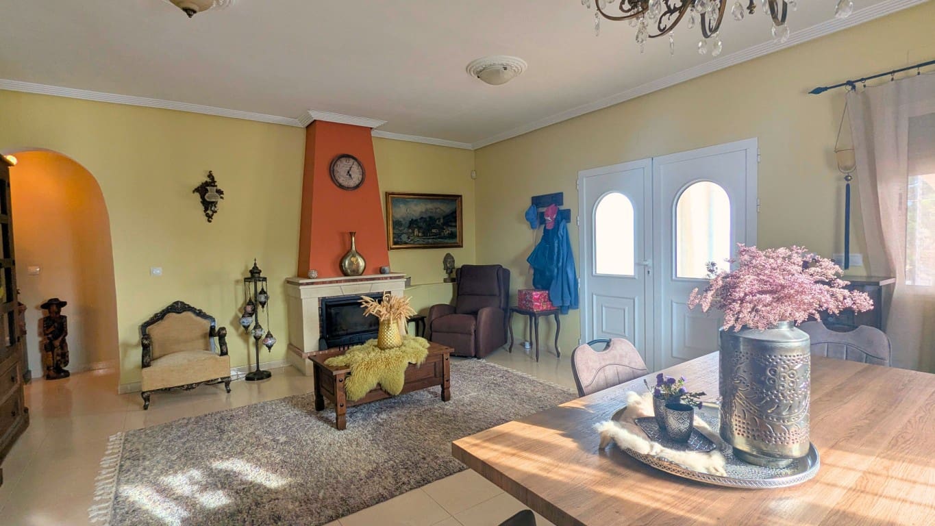 3 sovrum Villa till salu i Catral med pool - 295 000 € (Ref: 9405837)