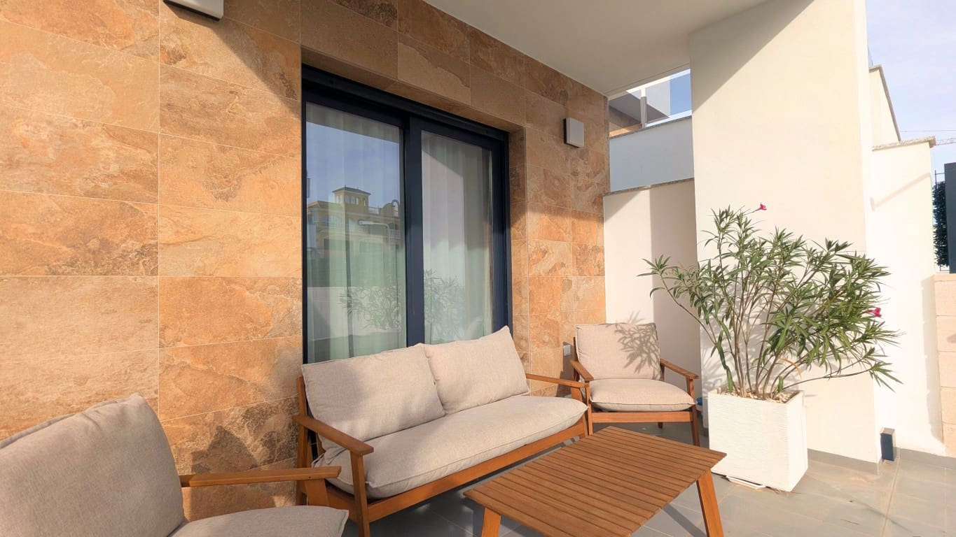 3 Zimmer Villa zu verkaufen in Benijofar mit Pool - 379.900 € (Ref: 9405838)