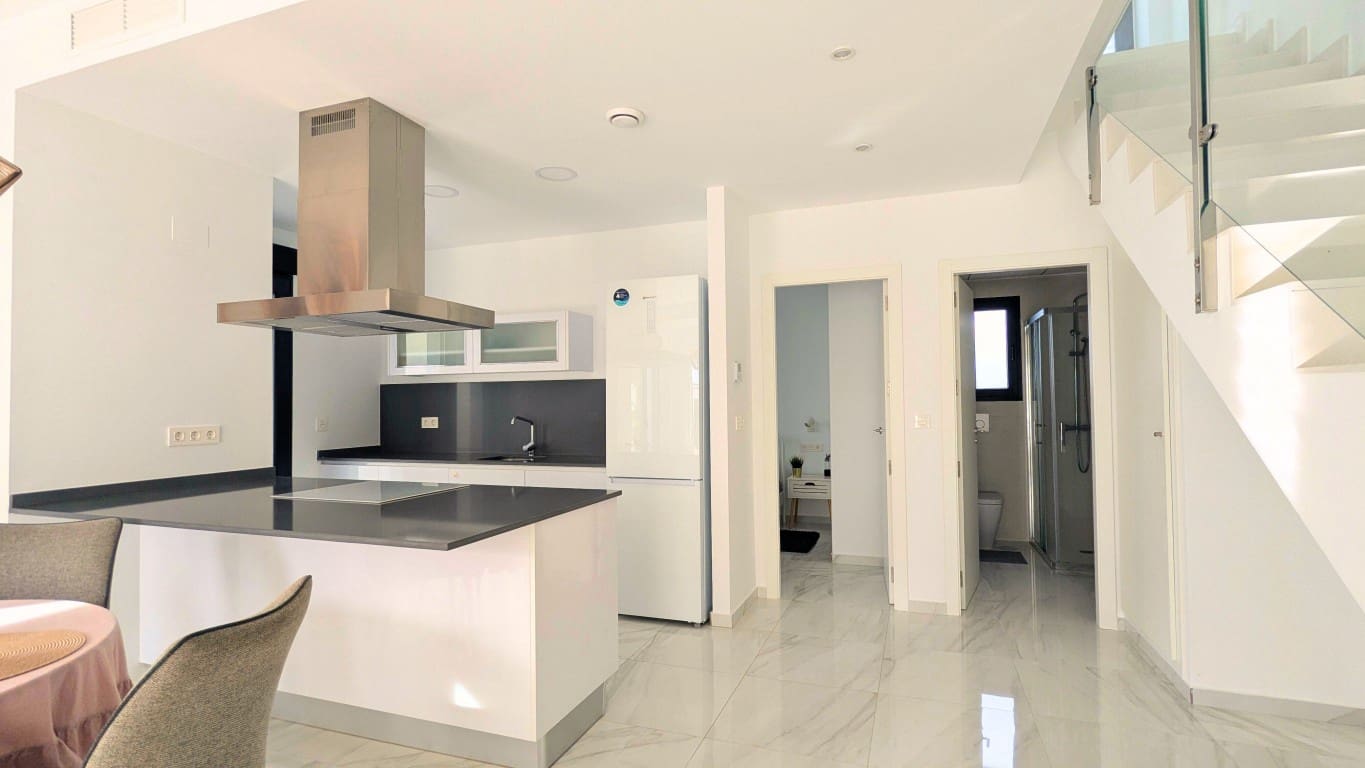 3 Zimmer Villa zu verkaufen in Benijofar mit Pool - 379.900 € (Ref: 9405838)