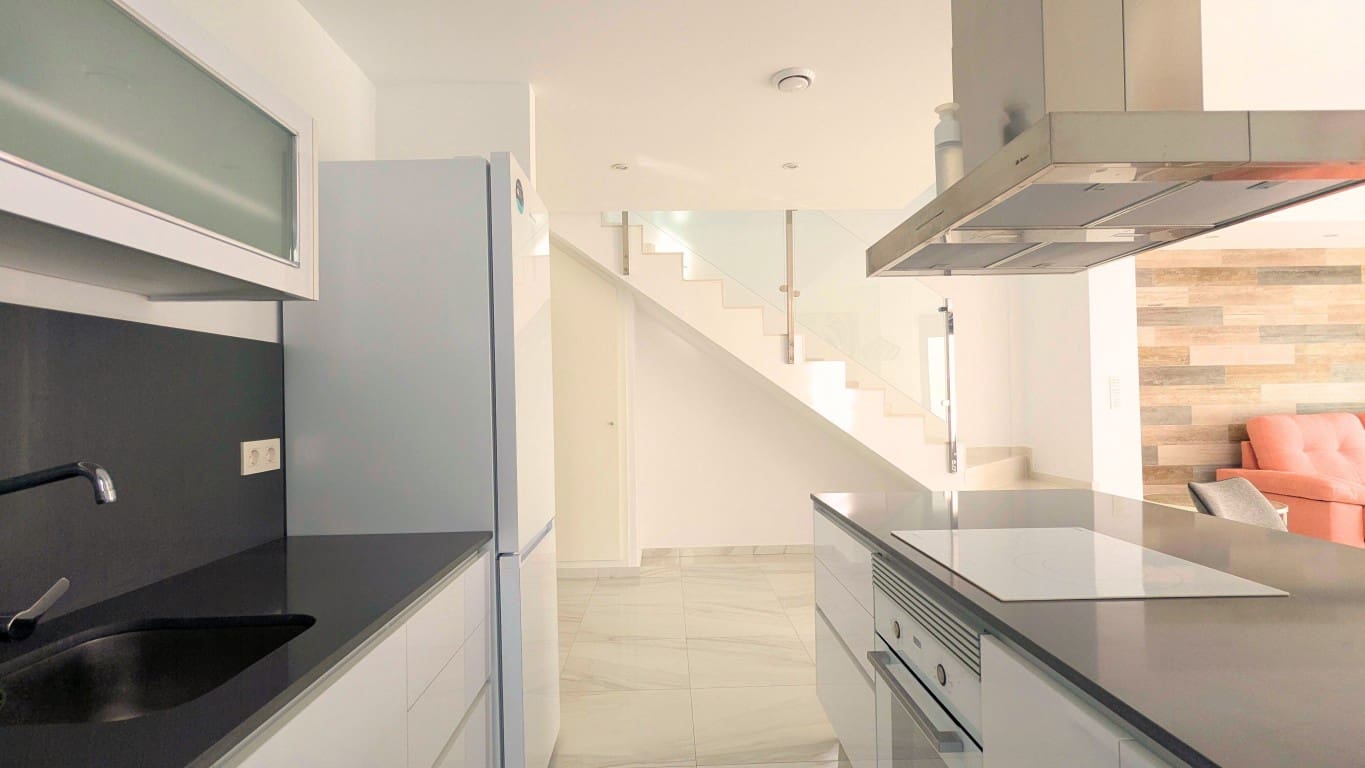 3 Zimmer Villa zu verkaufen in Benijofar mit Pool - 379.900 € (Ref: 9405838)