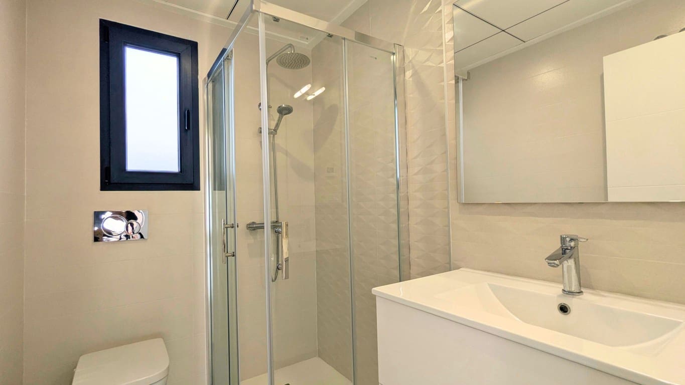 3 Zimmer Villa zu verkaufen in Benijofar mit Pool - 379.900 € (Ref: 9405838)