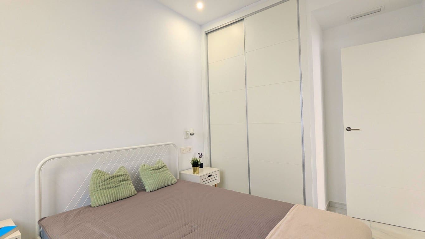 3 Zimmer Villa zu verkaufen in Benijofar mit Pool - 379.900 € (Ref: 9405838)