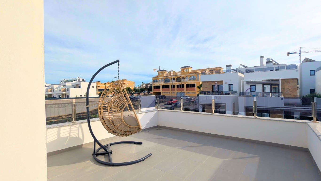 3 Zimmer Villa zu verkaufen in Benijofar mit Pool - 379.900 € (Ref: 9405838)