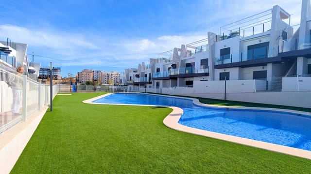 2 soverom Penthouse til salgs i San Miguel de Salinas med svømmebasseng - € 299 000 (Ref: 9418749)