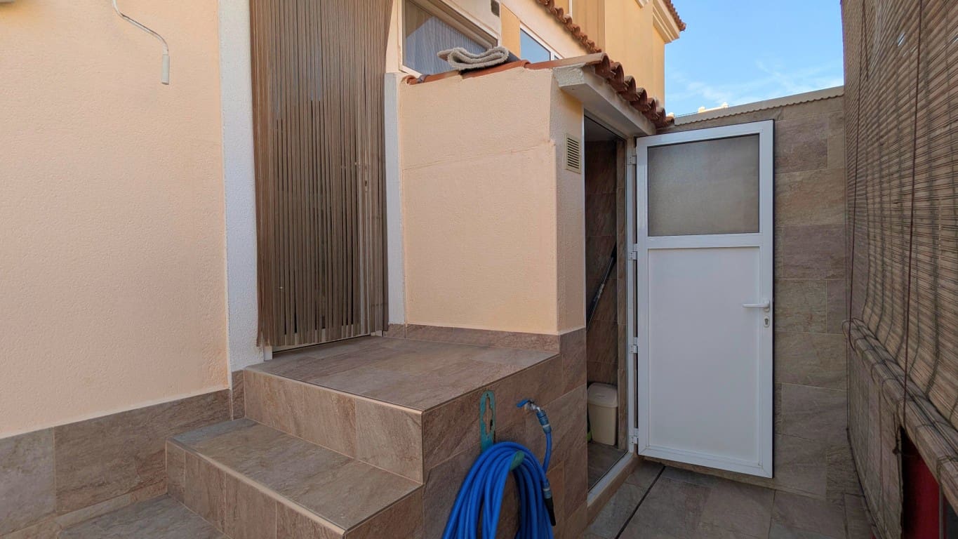 3 soverom Villa til salgs i Ciudad Quesada med svømmebasseng - € 296 000 (Ref: 9450139)