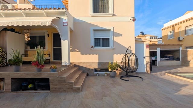 3 soverom Villa til salgs i Ciudad Quesada, Rojales med svømmebasseng - € 296 000 (Ref: 9450139)