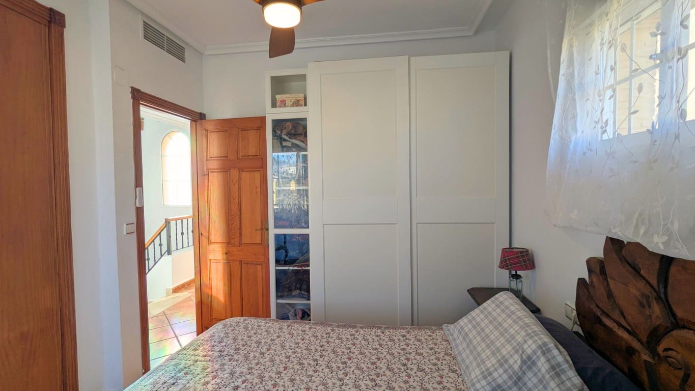 4 chambre Villa/Maison à vendre à Lo Crispin avec piscine - 259 000 € (Ref: 9466101)