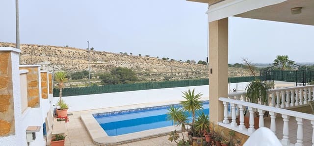 3 soverom Villa til salgs i Bigastro med svømmebasseng - € 285 000 (Ref: 9646318)