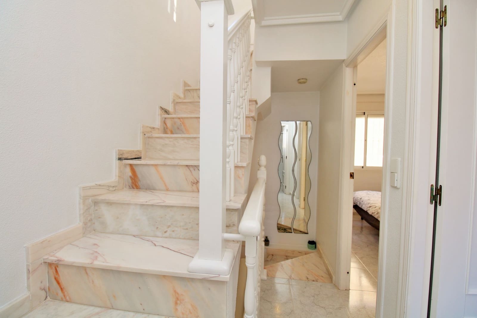 3 Zimmer Haus zu verkaufen in Playa Flamenca mit Pool - 234.900 € (Ref: 9646322)