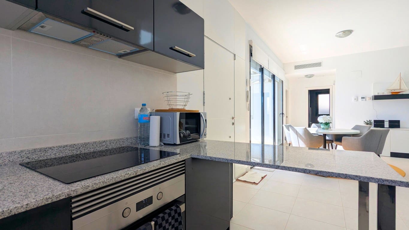 Chalet de 3 habitaciones en Ciudad Quesada en venta con piscina - 419.000 € (Ref: 9679175)