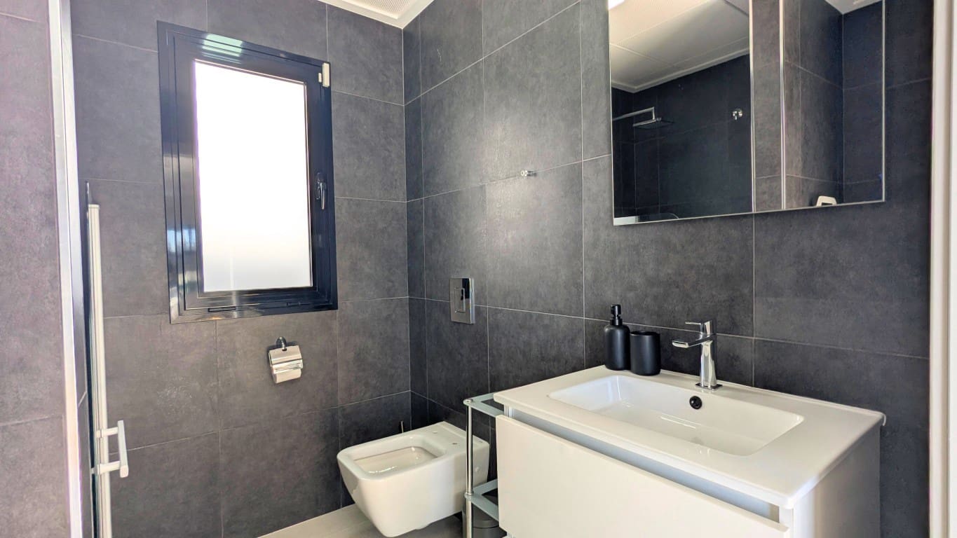 Chalet de 3 habitaciones en Ciudad Quesada en venta con piscina - 419.000 € (Ref: 9679175)