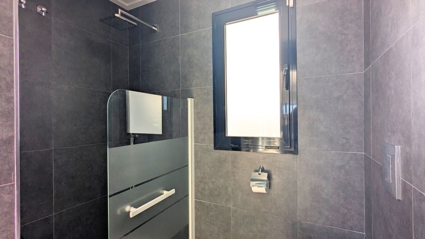 Chalet de 3 habitaciones en Ciudad Quesada en venta con piscina - 419.000 € (Ref: 9679175)