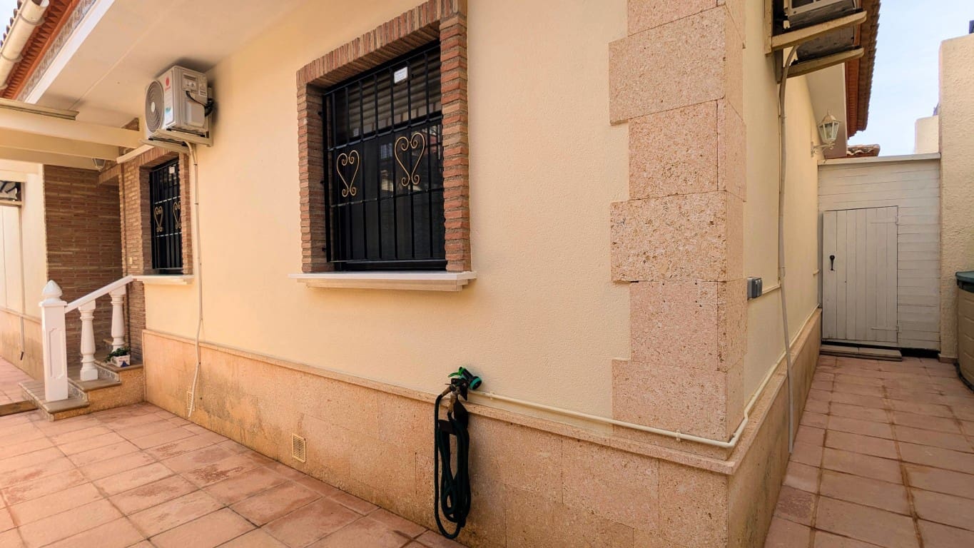 3 camera da letto Villa in vendita in Bigastro con piscina - 289.000 € (Rif: 9679176)