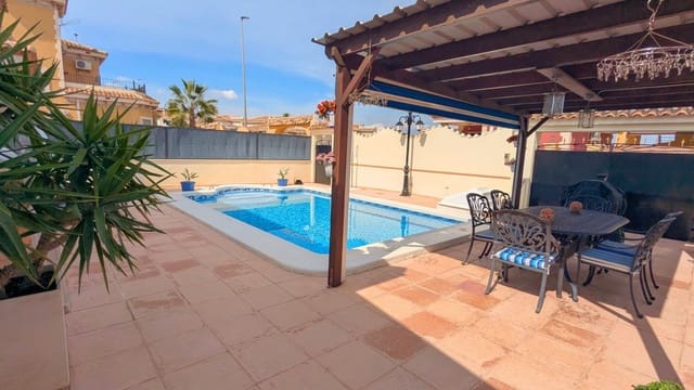 3 soveværelse Villa til salg i Bigastro med swimmingpool - € 289.000 (Ref: 9679176)