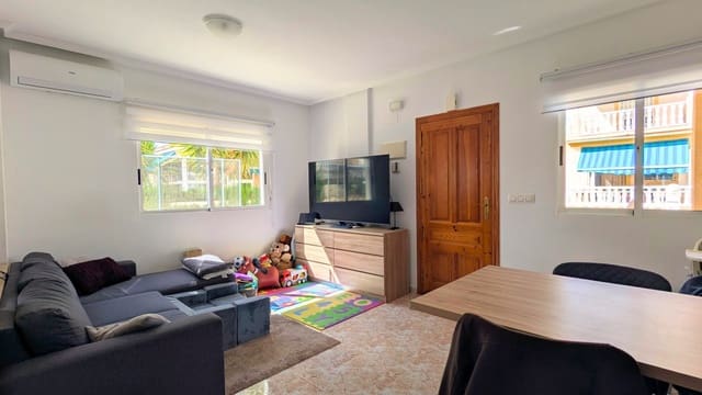 2 sypialnia Dom blizniak na sprzedaż w Playa Flamenca, Orihuela z basenem - 185 000 € (Ref: 9685133)