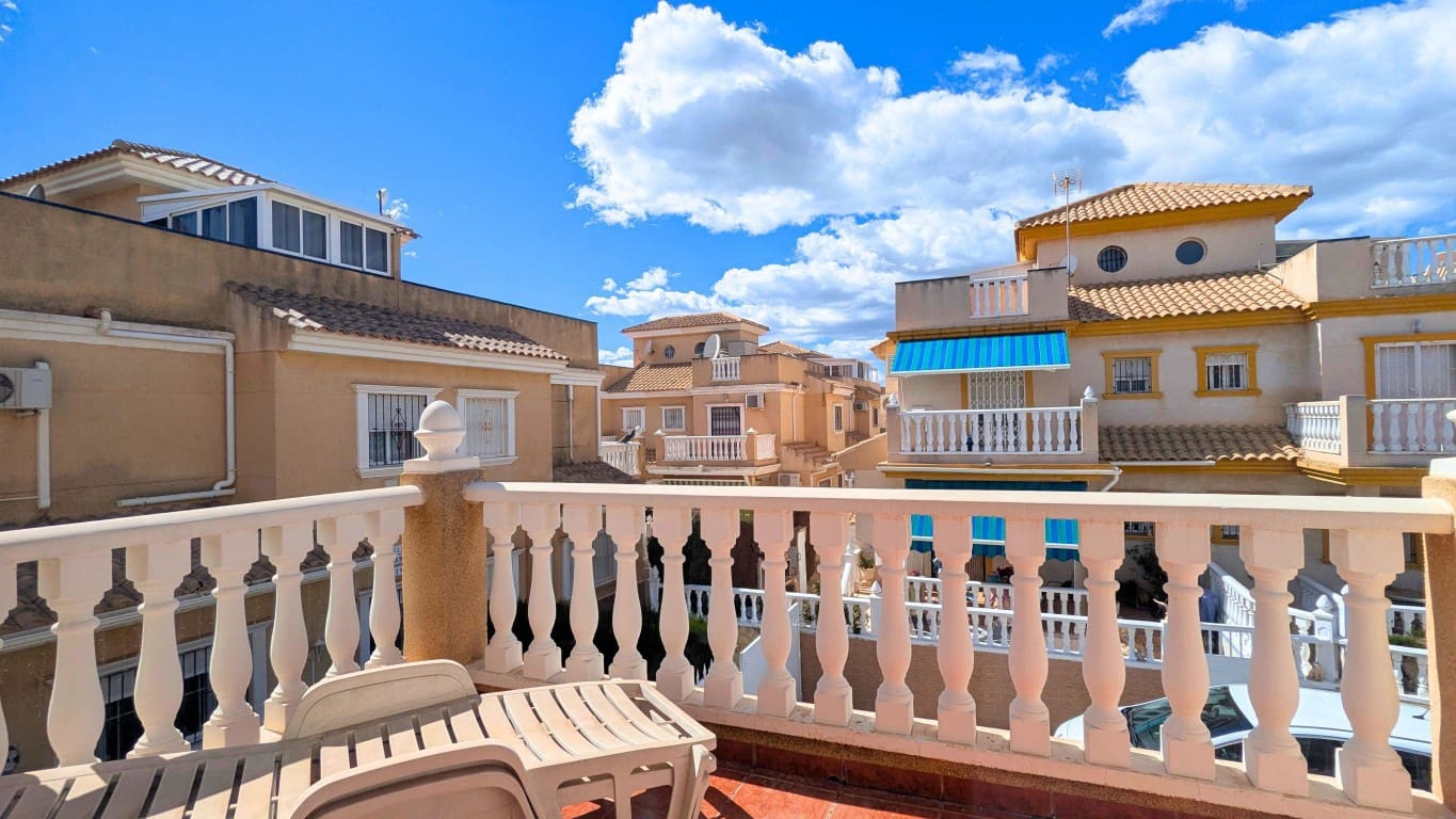 2 sypialnia Dom blizniak na sprzedaż w Playa Flamenca z basenem - 185 000 € (Ref: 9685133)