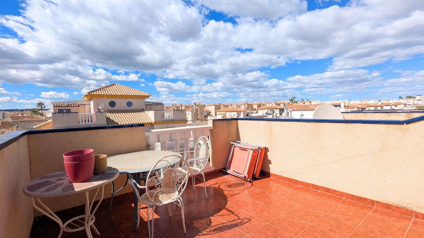 2 sypialnia Dom blizniak na sprzedaż w Playa Flamenca z basenem - 185 000 € (Ref: 9685133)