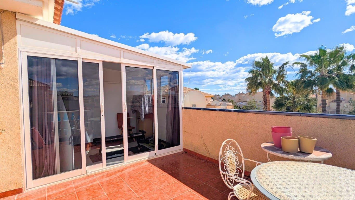 2 sypialnia Dom blizniak na sprzedaż w Playa Flamenca z basenem - 185 000 € (Ref: 9685133)