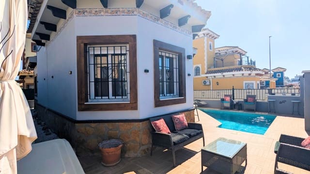 4 quarto Moradia para venda em Bigastro com piscina - 299 000 € (Ref: 9789478)