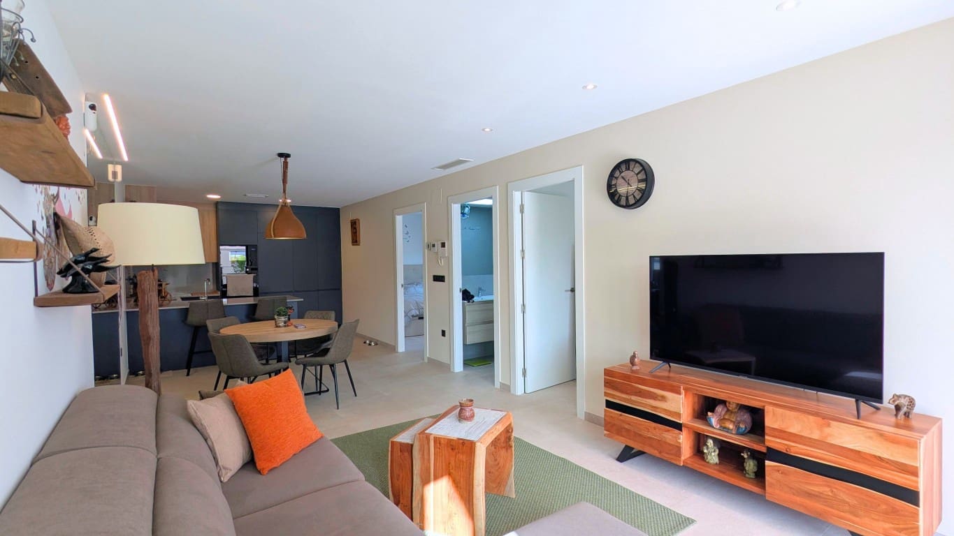 2 makuuhuone Huoneisto myytävänä paikassa Lo Crispin mukana uima-altaan - 229 000 € (Ref: 9789479)