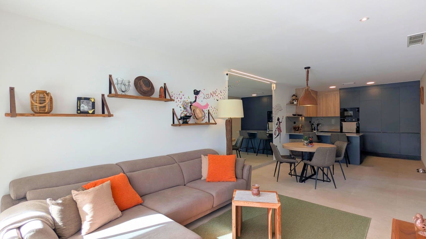 2 makuuhuone Huoneisto myytävänä paikassa Lo Crispin mukana uima-altaan - 229 000 € (Ref: 9789479)