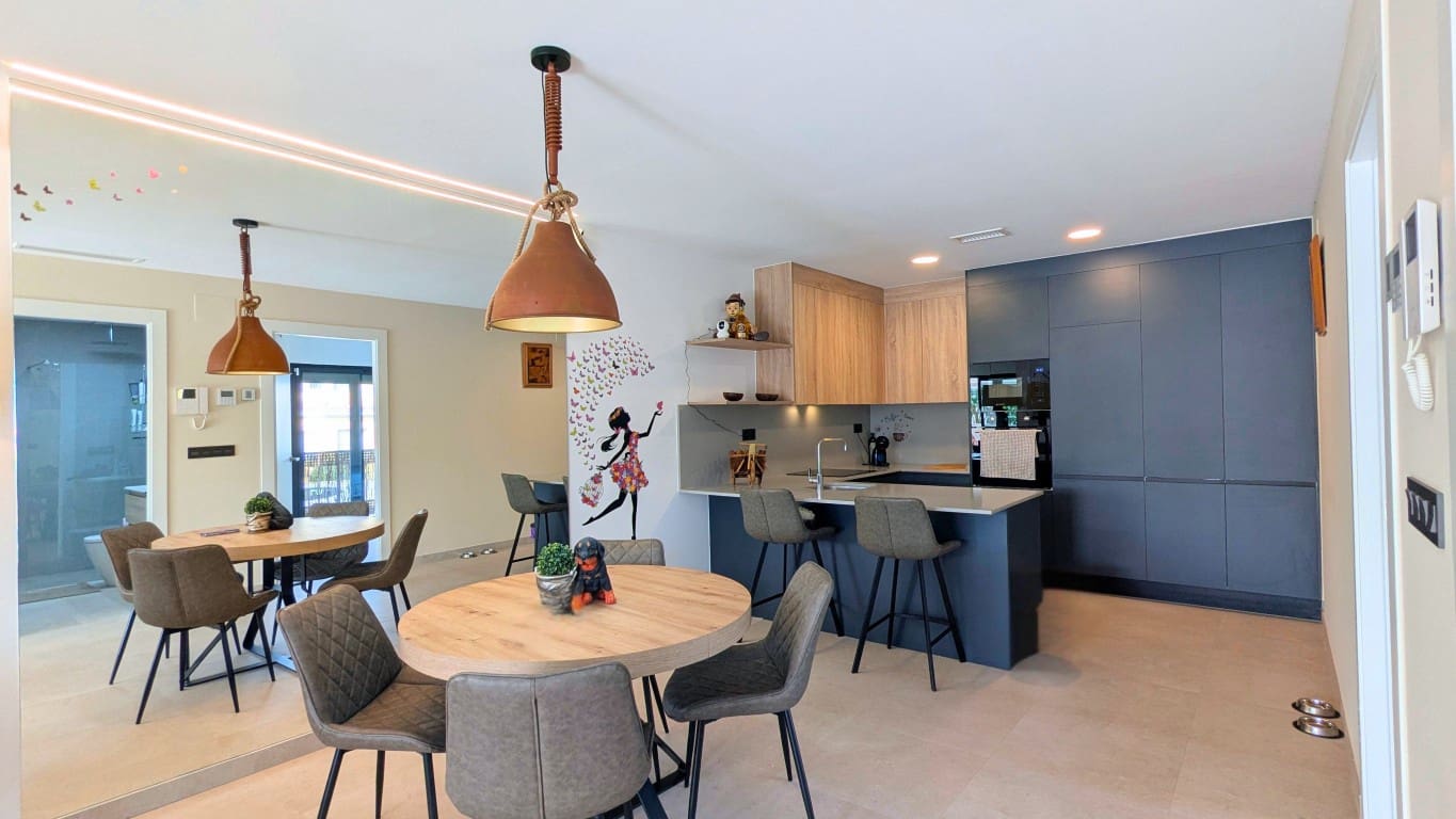 2 makuuhuone Huoneisto myytävänä paikassa Lo Crispin mukana uima-altaan - 229 000 € (Ref: 9789479)