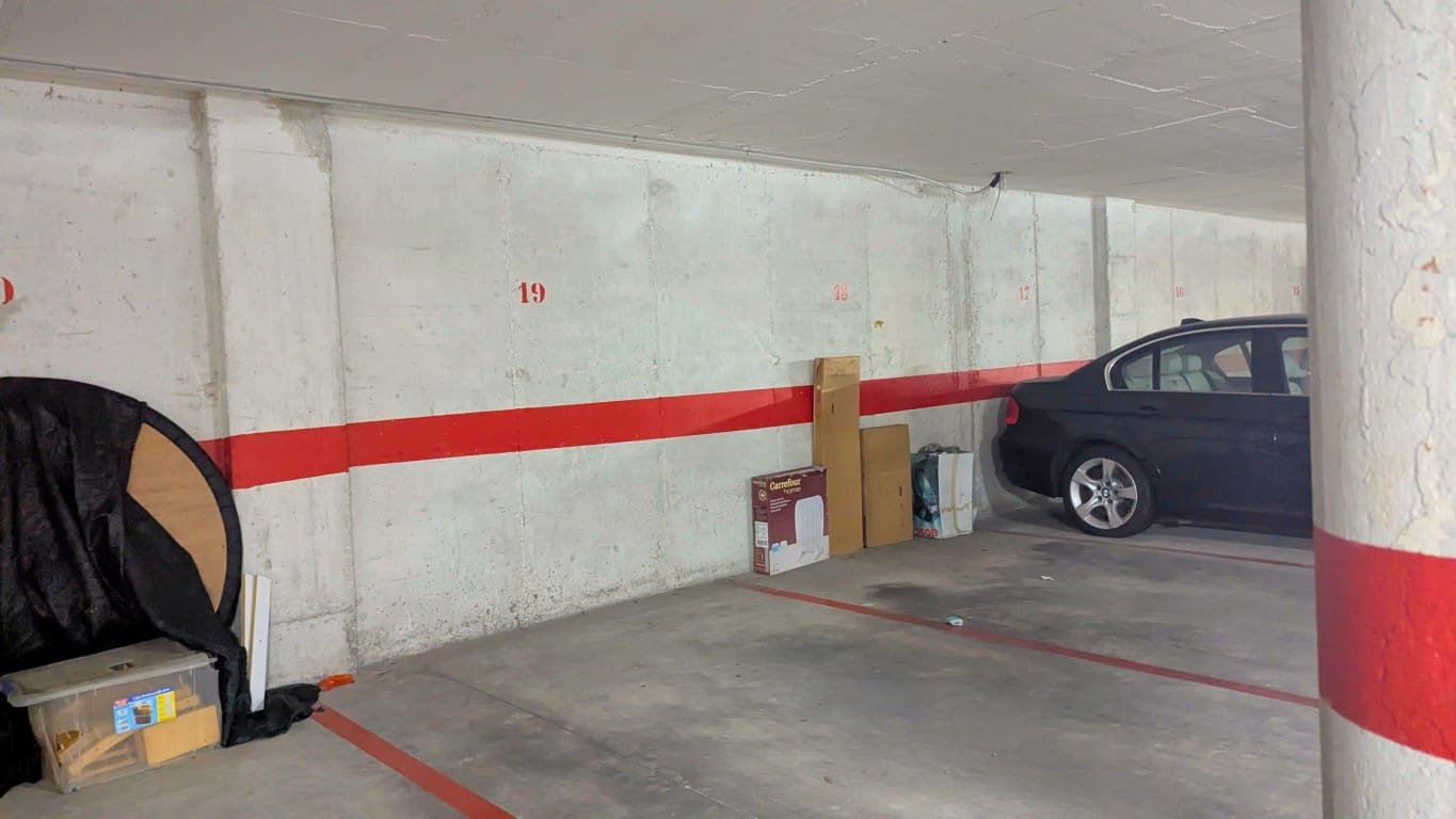 3 sovrum Lägenhet till salu i Torrevieja med garage - 369 000 € (Ref: 9807324)