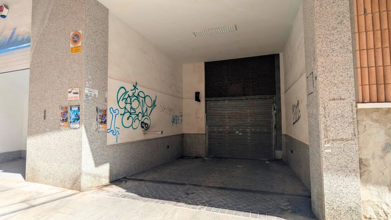 3 sovrum Lägenhet till salu i Torrevieja med garage - 369 000 € (Ref: 9807324)