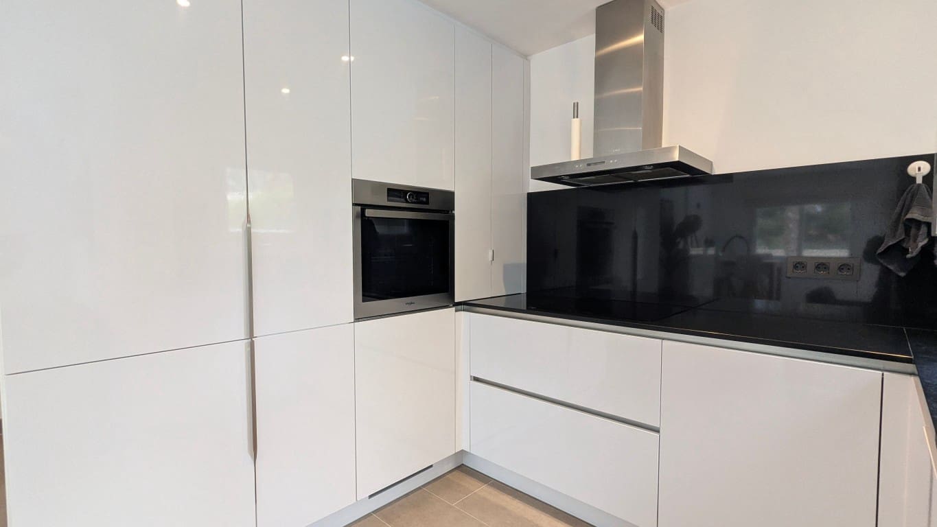 4 slaapkamer Halfvrijstaande villa te koop in Los Balcones met zwembad garage - € 349.000 (Ref: 9807330)