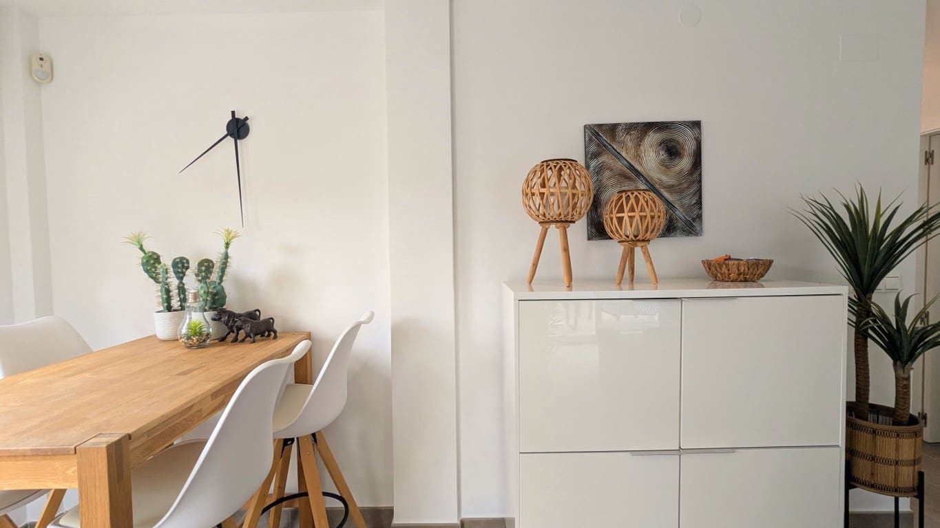 4 slaapkamer Halfvrijstaande villa te koop in Los Balcones met zwembad garage - € 349.000 (Ref: 9807330)