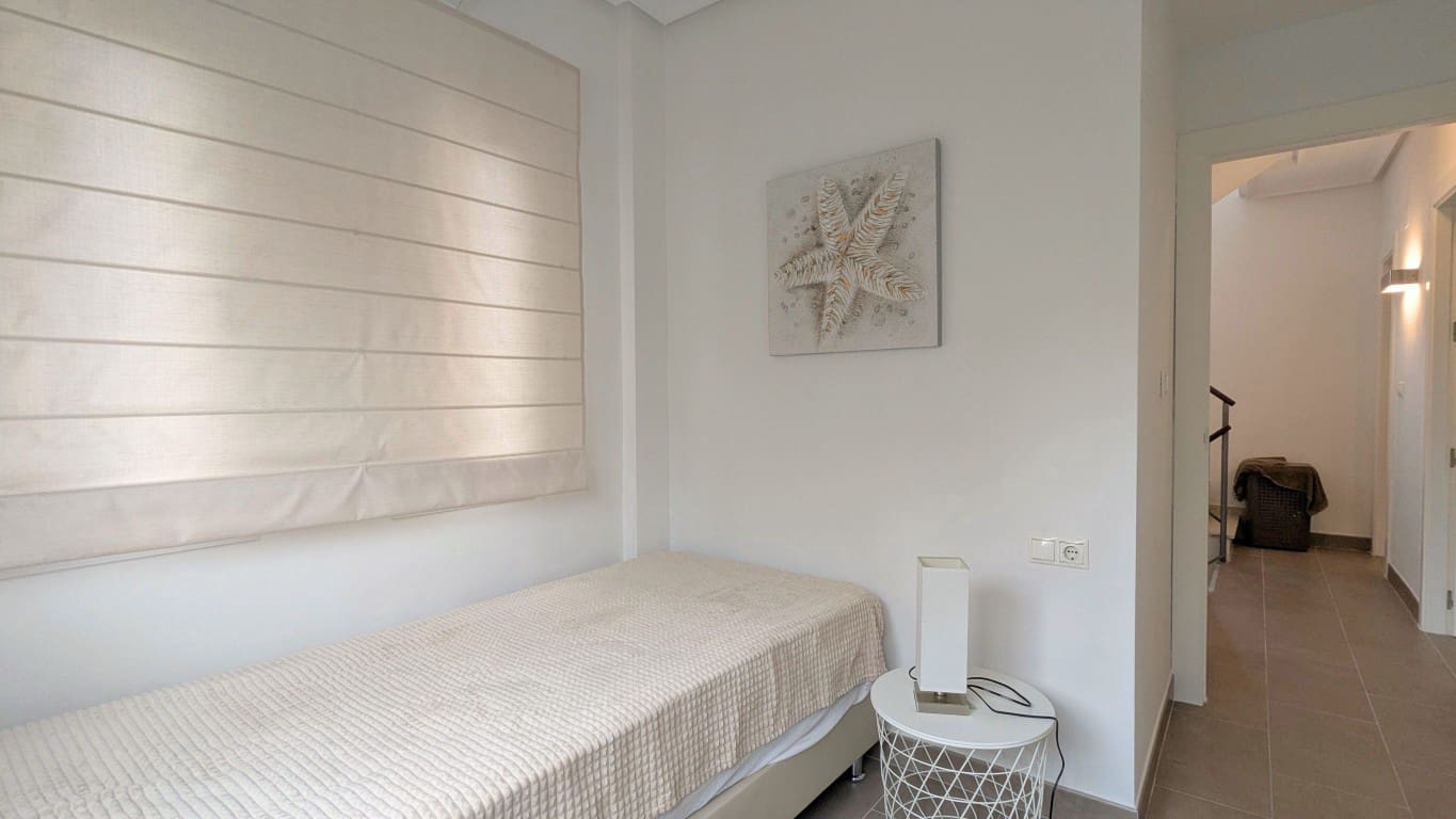 4 slaapkamer Halfvrijstaande villa te koop in Los Balcones met zwembad garage - € 349.000 (Ref: 9807330)