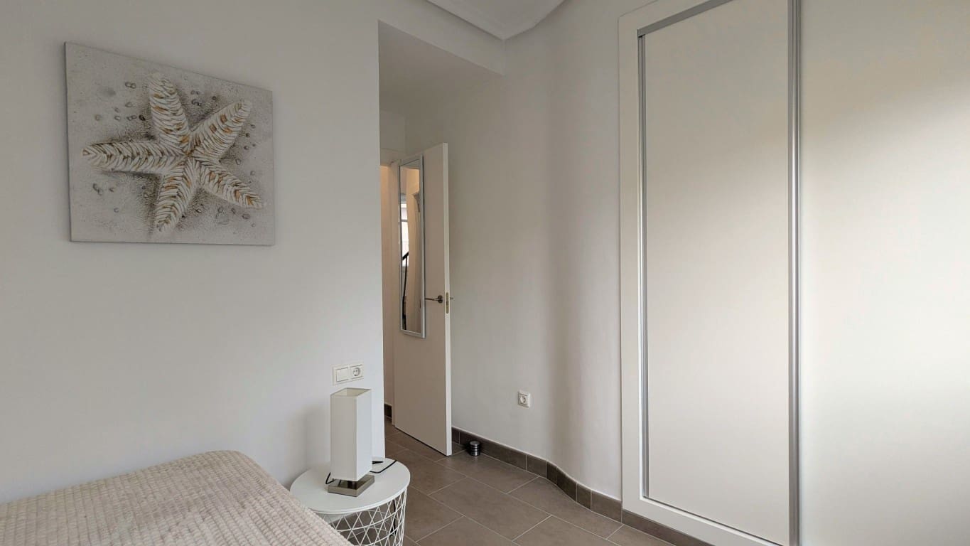 4 slaapkamer Halfvrijstaande villa te koop in Los Balcones met zwembad garage - € 349.000 (Ref: 9807330)