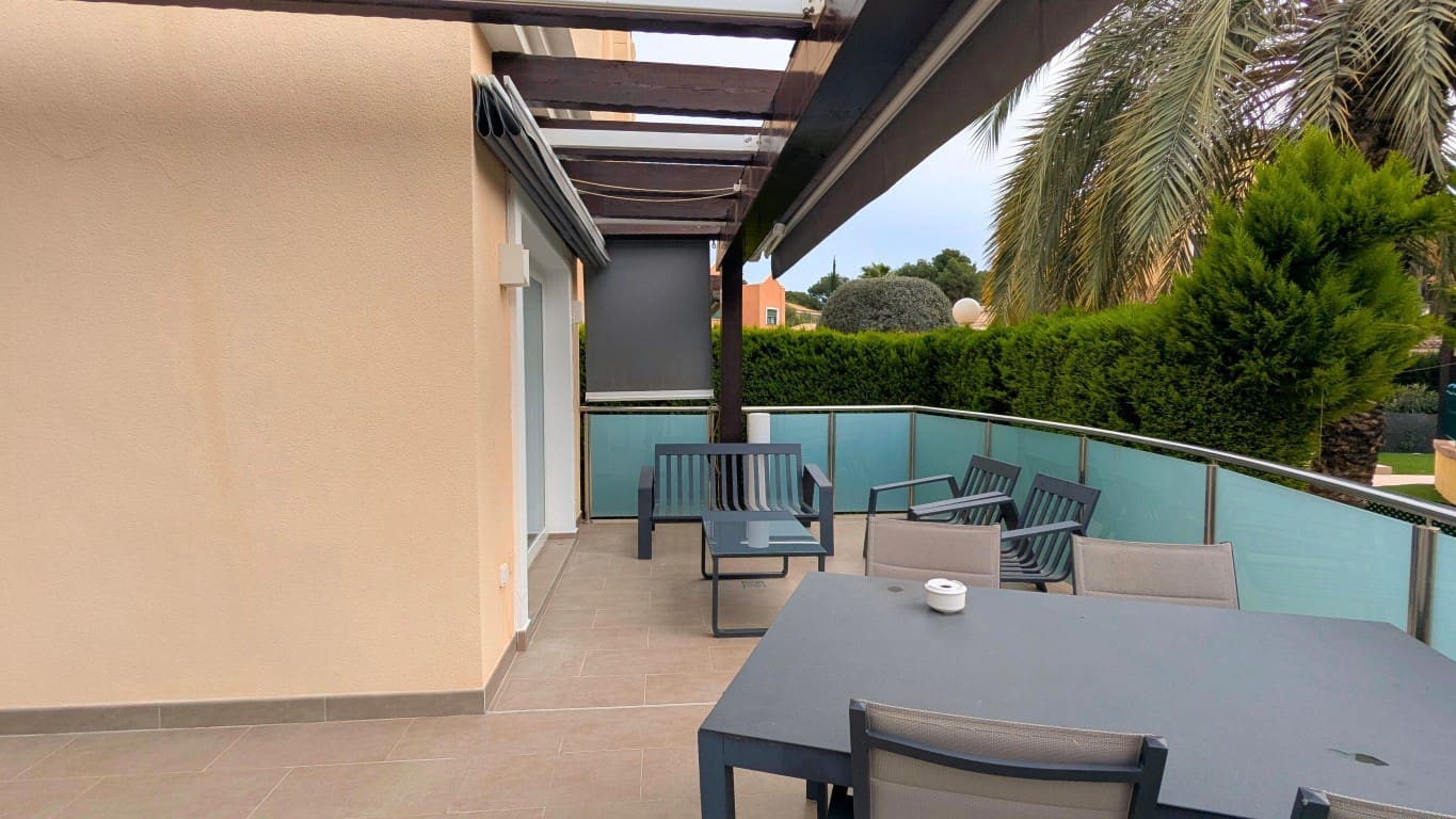 4 slaapkamer Halfvrijstaande villa te koop in Los Balcones met zwembad garage - € 349.000 (Ref: 9807330)