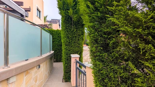 4 slaapkamer Halfvrijstaande villa te koop in Los Balcones met zwembad garage - € 349.000 (Ref: 9807330)