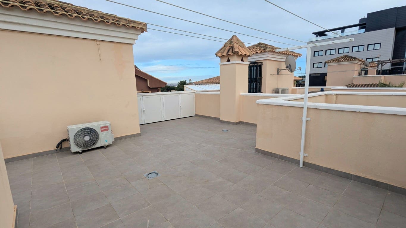 4 slaapkamer Halfvrijstaande villa te koop in Los Balcones met zwembad garage - € 349.000 (Ref: 9807330)