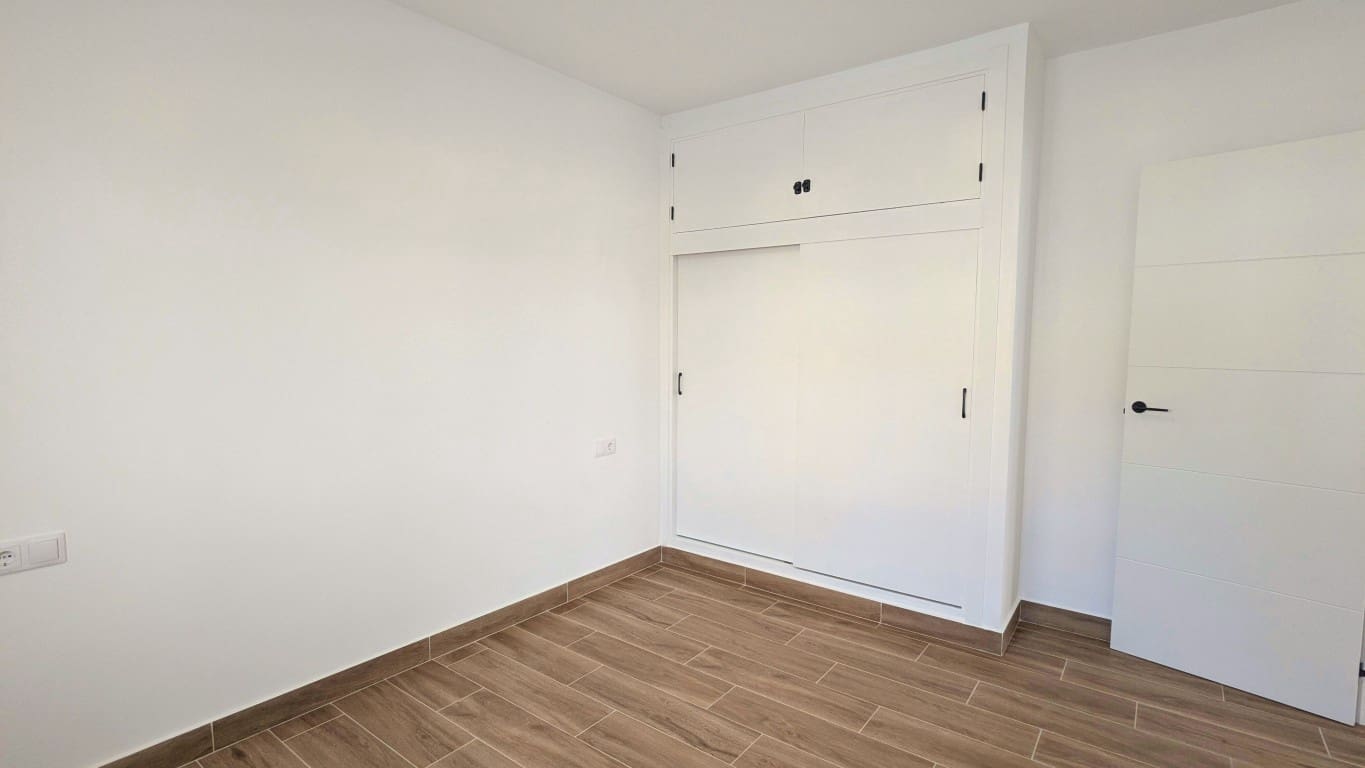 3 sovrum Semi-fristående Villa till salu i Ciudad Quesada - 249 000 € (Ref: 9807335)